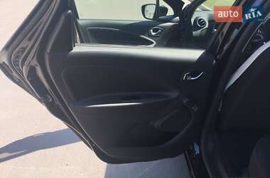 Хетчбек Renault Zoe 2020 в 