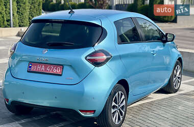 Хетчбек Renault Zoe 2019 в 