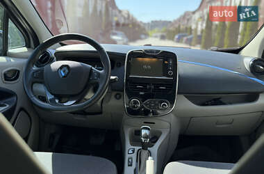 Хэтчбек Renault Zoe 2014 в 