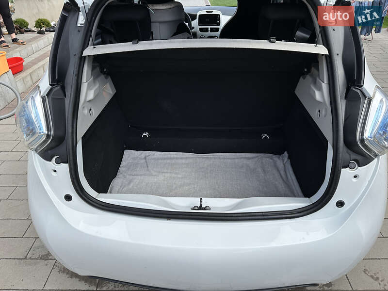 Хетчбек Renault Zoe 2014 в Миколаєві