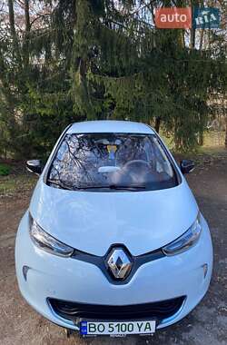 Хэтчбек Renault Zoe 2013 в 