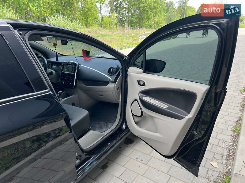 Хетчбек Renault Zoe 2014 в Хмельницькому