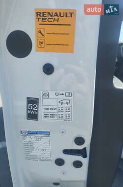 Хетчбек Renault Zoe 2020 в 