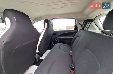 Хэтчбек Renault Zoe 2020 в 