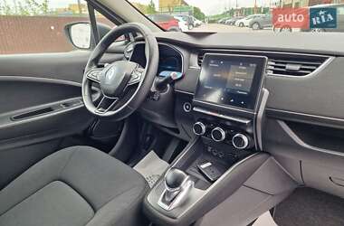 Хэтчбек Renault Zoe 2020 в 