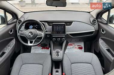 Хэтчбек Renault Zoe 2021 в 