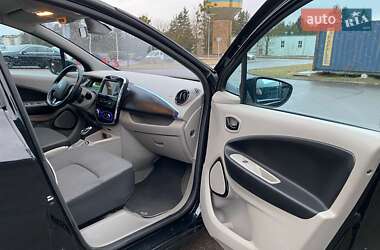 Хэтчбек Renault Zoe 2014 в 