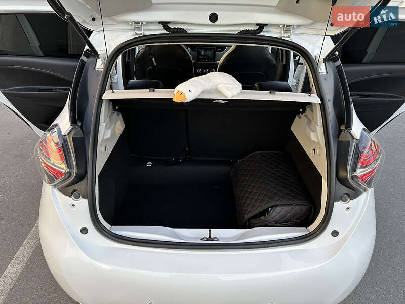 Хэтчбек Renault Zoe 2021 в Житомире
