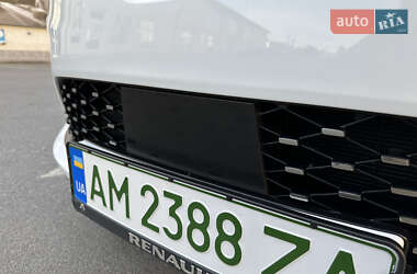 Хетчбек Renault Zoe 2021 в 