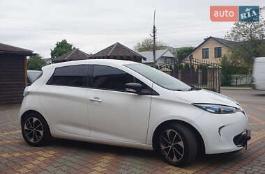 Хетчбек Renault Zoe 2017 в 