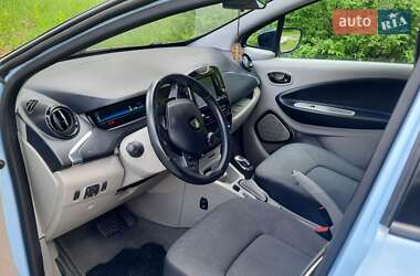 Хэтчбек Renault Zoe 2015 в 
