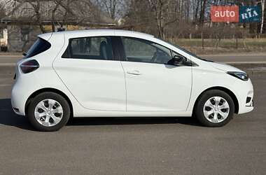 Хэтчбек Renault Zoe 2020 в 