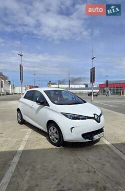 Хэтчбек Renault Zoe 2015 в Киеве