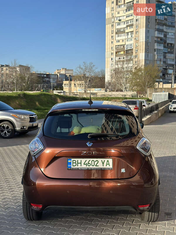 Хэтчбек Renault Zoe 2014 в Одессе фото 8 Хэтчбек Renault Zoe 2014 в Одессе