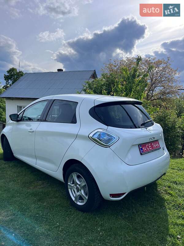 Хетчбек Renault Zoe 2016 в Самборі