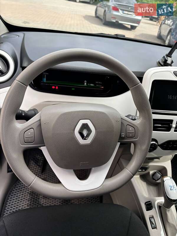 Хэтчбек Renault Zoe 2018 в Львове