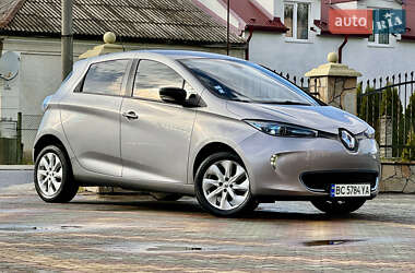 Хэтчбек Renault Zoe 2014 в 
