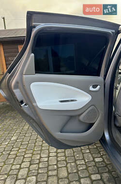 Хэтчбек Renault Zoe 2014 в 
