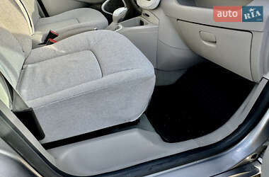 Хэтчбек Renault Zoe 2014 в 