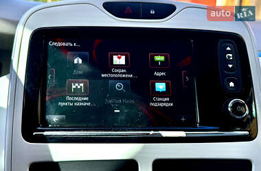 Хэтчбек Renault Zoe 2014 в 