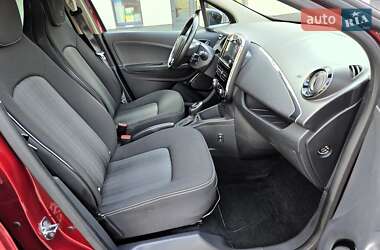 Хэтчбек Renault Zoe 2017 в 