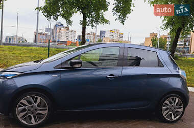 Хетчбек Renault Zoe 2019 в 