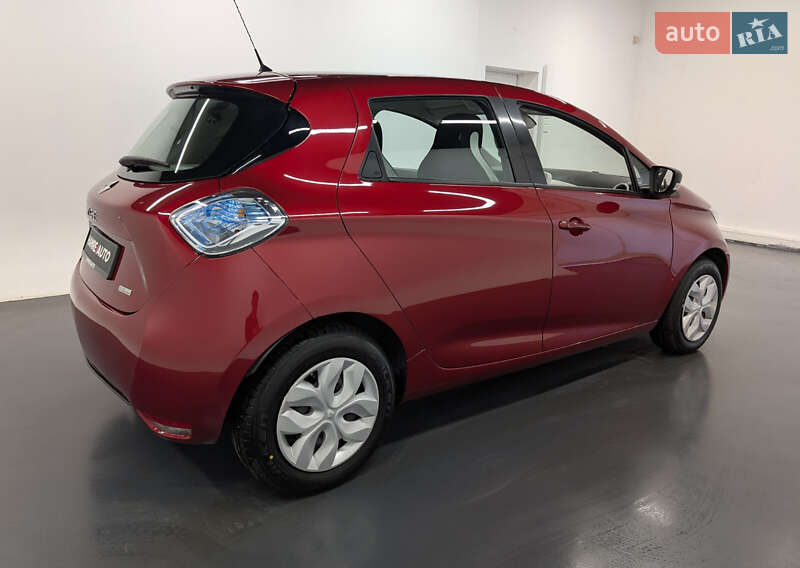 Хэтчбек Renault Zoe 2018 в Киеве