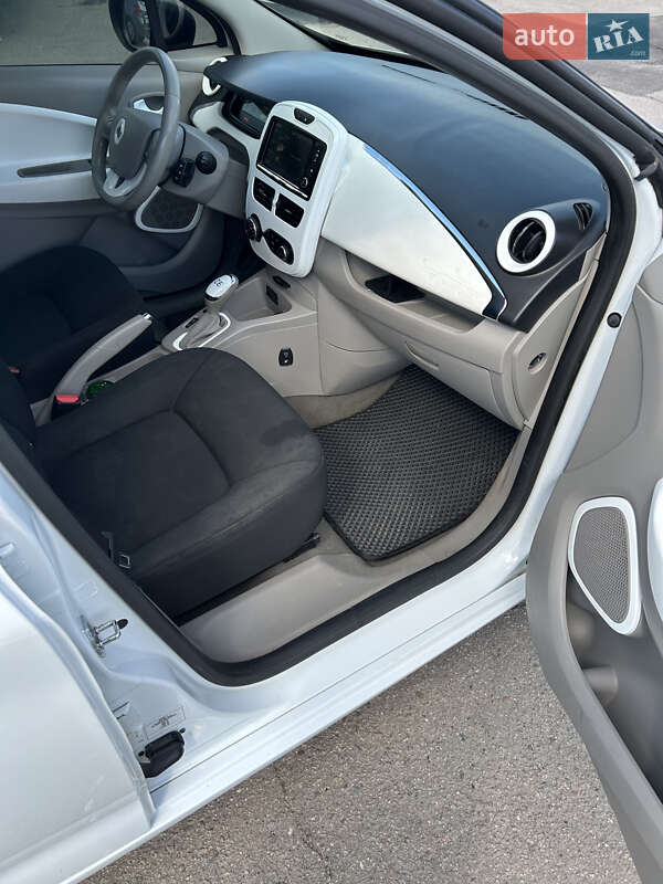 Хэтчбек Renault Zoe 2017 в Харькове фото 15 Хэтчбек Renault Zoe 2017 в Харькове