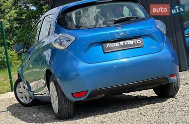 Хэтчбек Renault Zoe 2019 в 