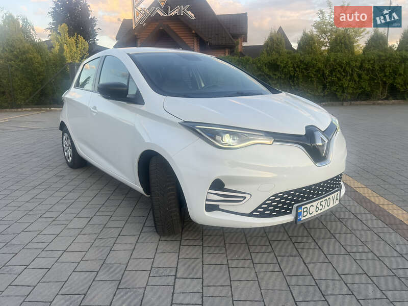 Хэтчбек Renault Zoe 2020 в 