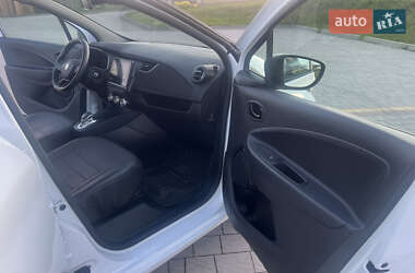 Хэтчбек Renault Zoe 2020 в 