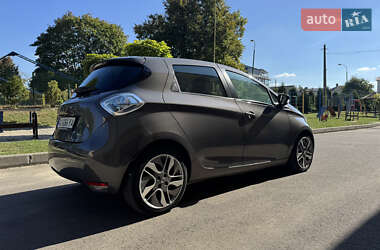 Хетчбек Renault Zoe 2016 в 