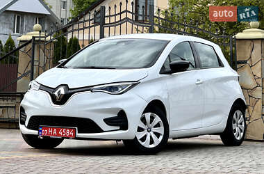 Хетчбек Renault Zoe 2022 в 