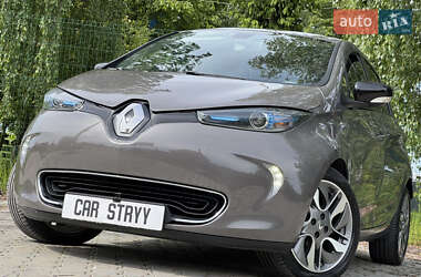 Хэтчбек Renault Zoe 2017 в 