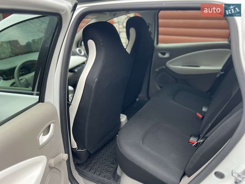 Хэтчбек Renault Zoe 2016 в Виннице