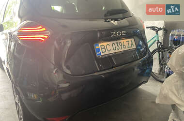 Хэтчбек Renault Zoe 2019 в 