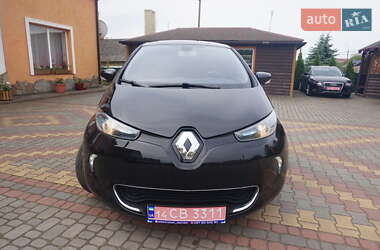 Хетчбек Renault Zoe 2015 в 
