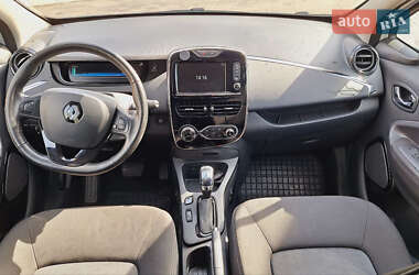 Хэтчбек Renault Zoe 2018 в 