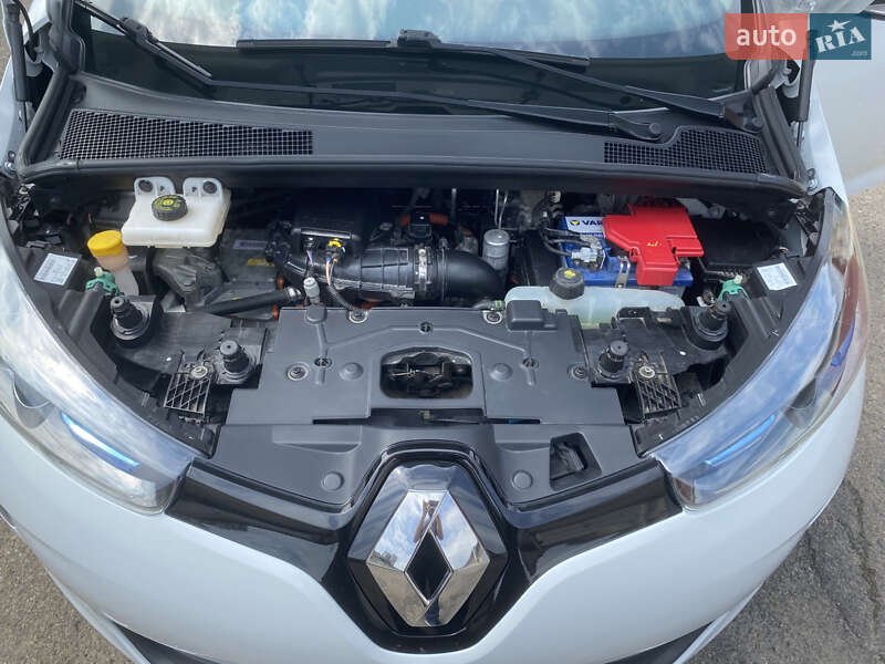 Хетчбек Renault Zoe 2017 в Львові