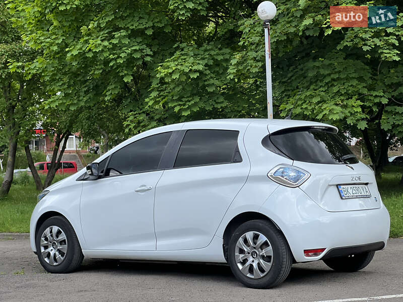 Хэтчбек Renault Zoe 2015 в Ровно