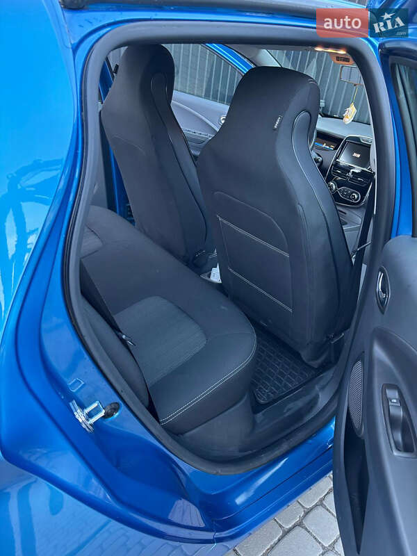 Хэтчбек Renault Zoe 2018 в Львове