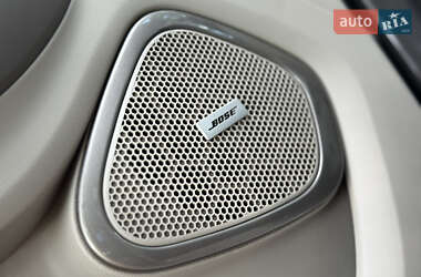 Хэтчбек Renault Zoe 2016 в 