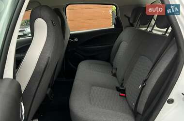 Хетчбек Renault Zoe 2022 в 