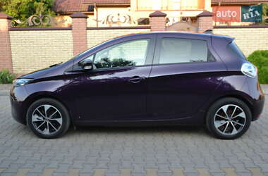 Хэтчбек Renault Zoe 2019 в 