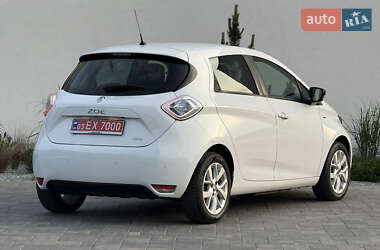 Хэтчбек Renault Zoe 2019 в 