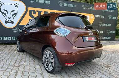 Хэтчбек Renault Zoe 2015 в 