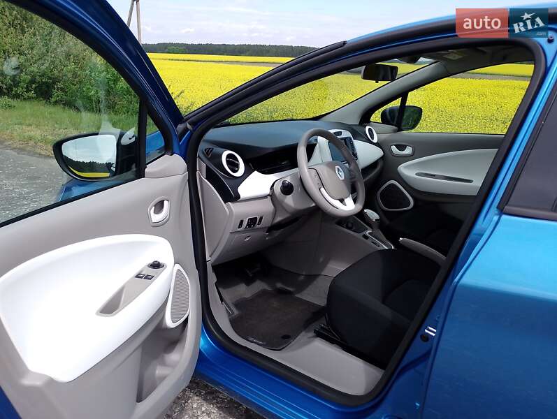 Хетчбек Renault Zoe 2018 в Бродах