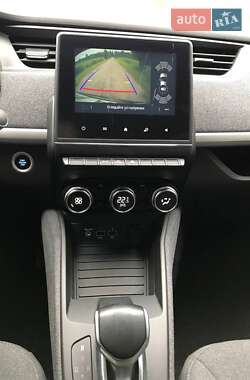 Хэтчбек Renault Zoe 2021 в 