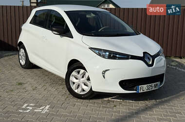 Хэтчбек Renault Zoe 2019 в 