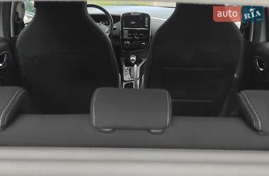 Хэтчбек Renault Zoe 2018 в 